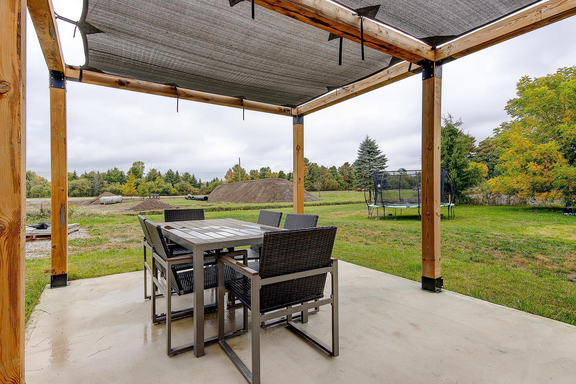 









832


Ch. Maurice

,
Bedford - Canton,




QC
J0J1A0

