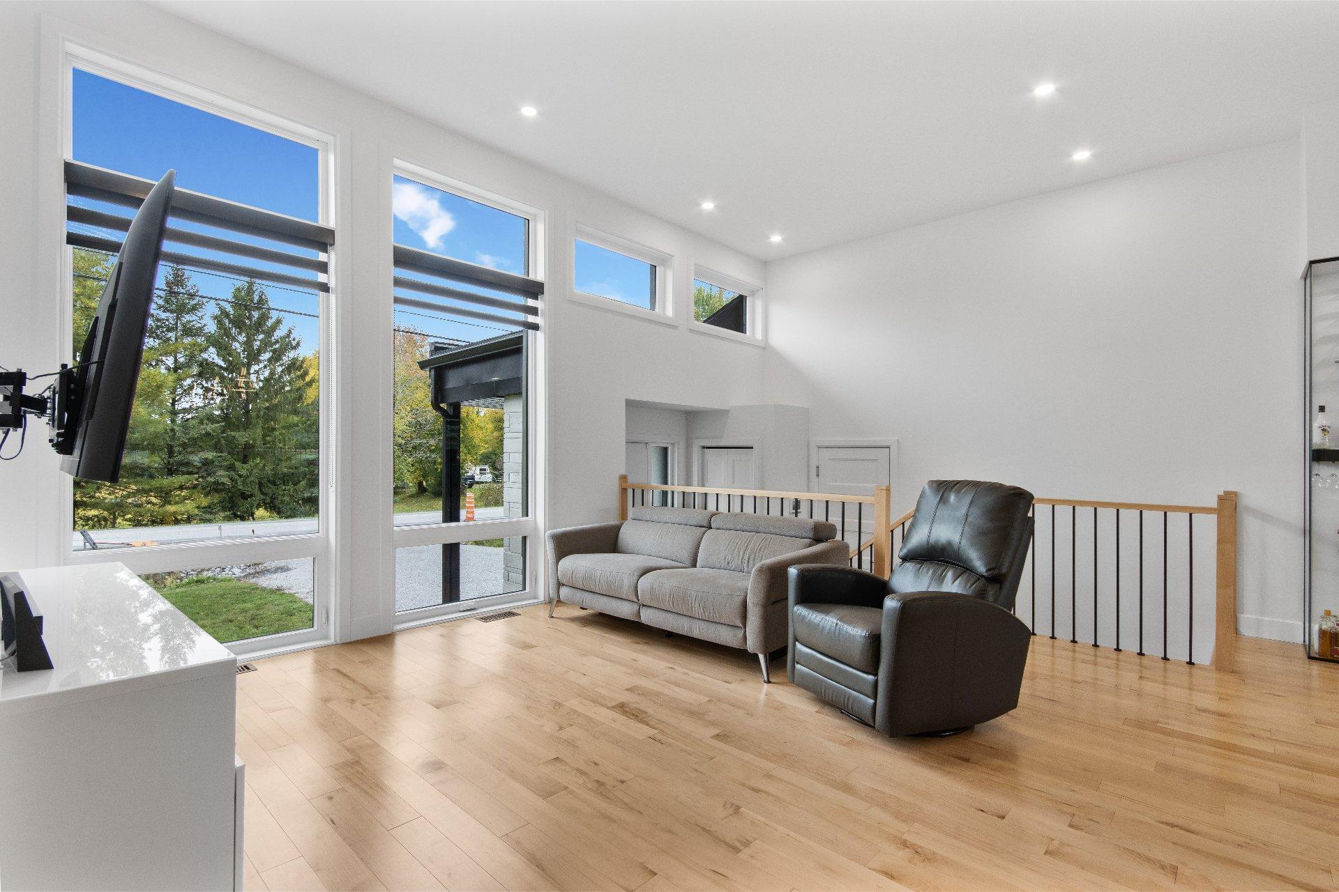 









832


Ch. Maurice

,
Bedford - Canton,




QC
J0J1A0

