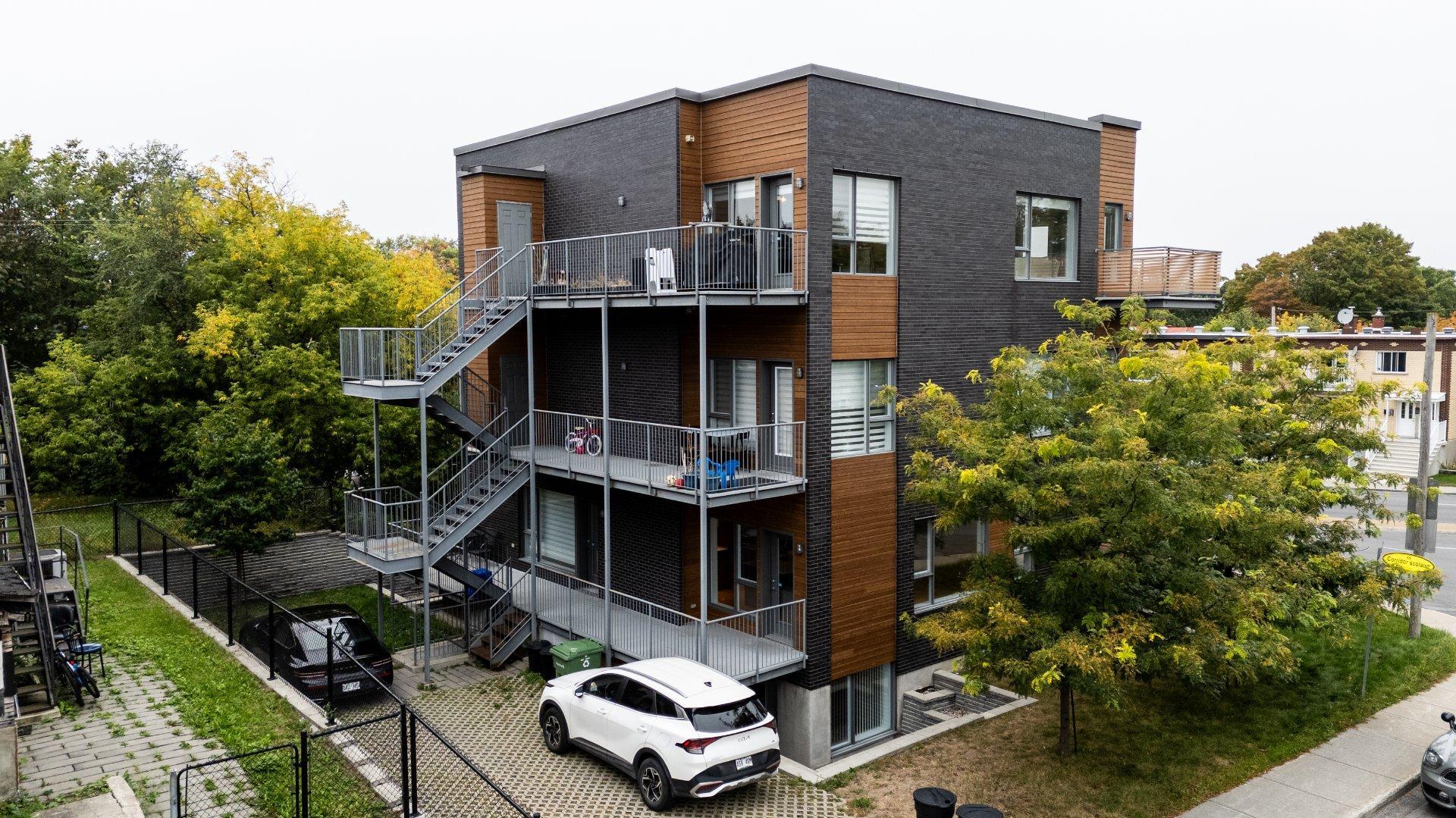 









5030


Boul. Léger

, 101,
Montréal (Montréal-Nord),




QC
H1G0A4

