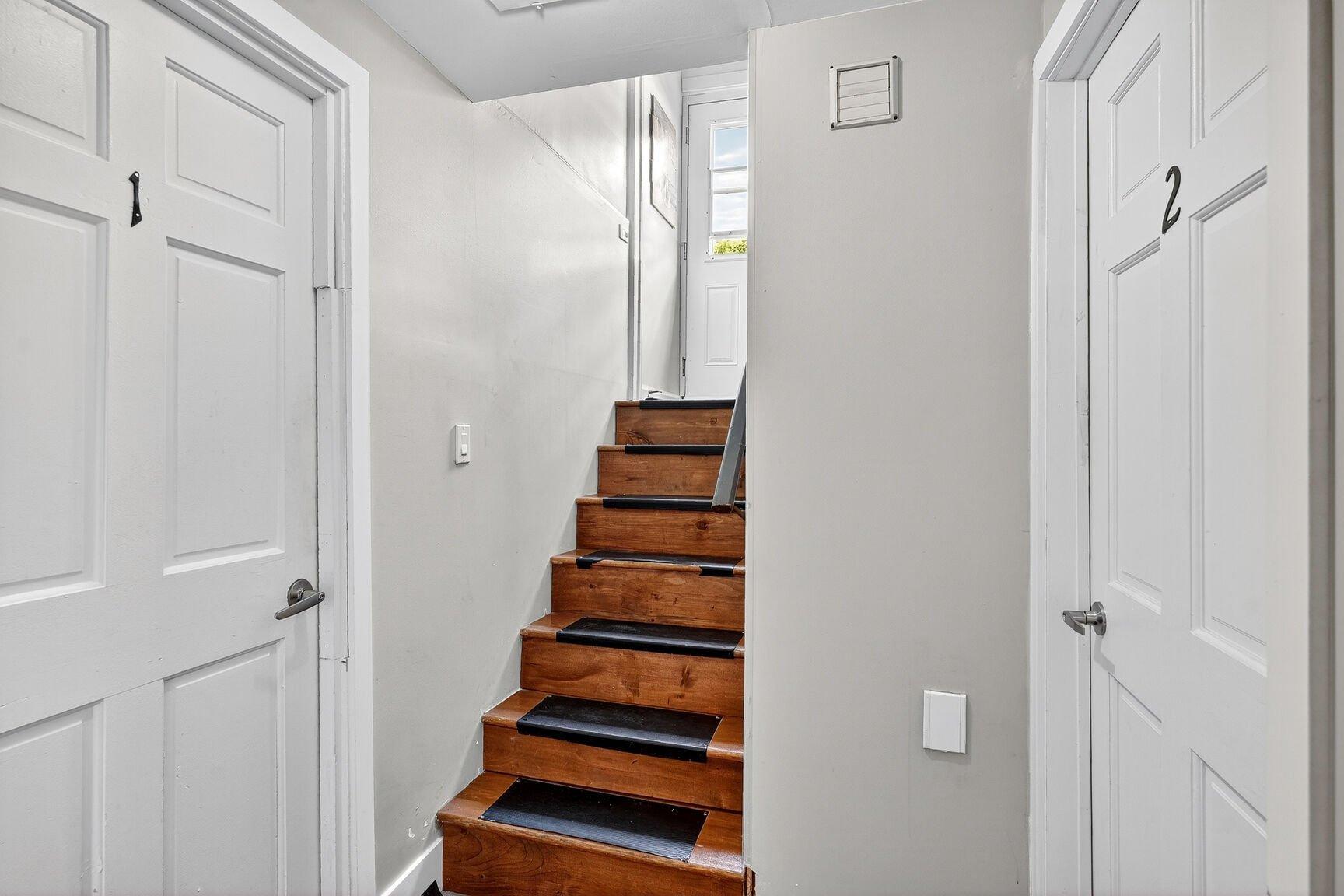 









345Z


3e Boulevard

,
Saint-Jérôme,




QC
J7Z3L8

