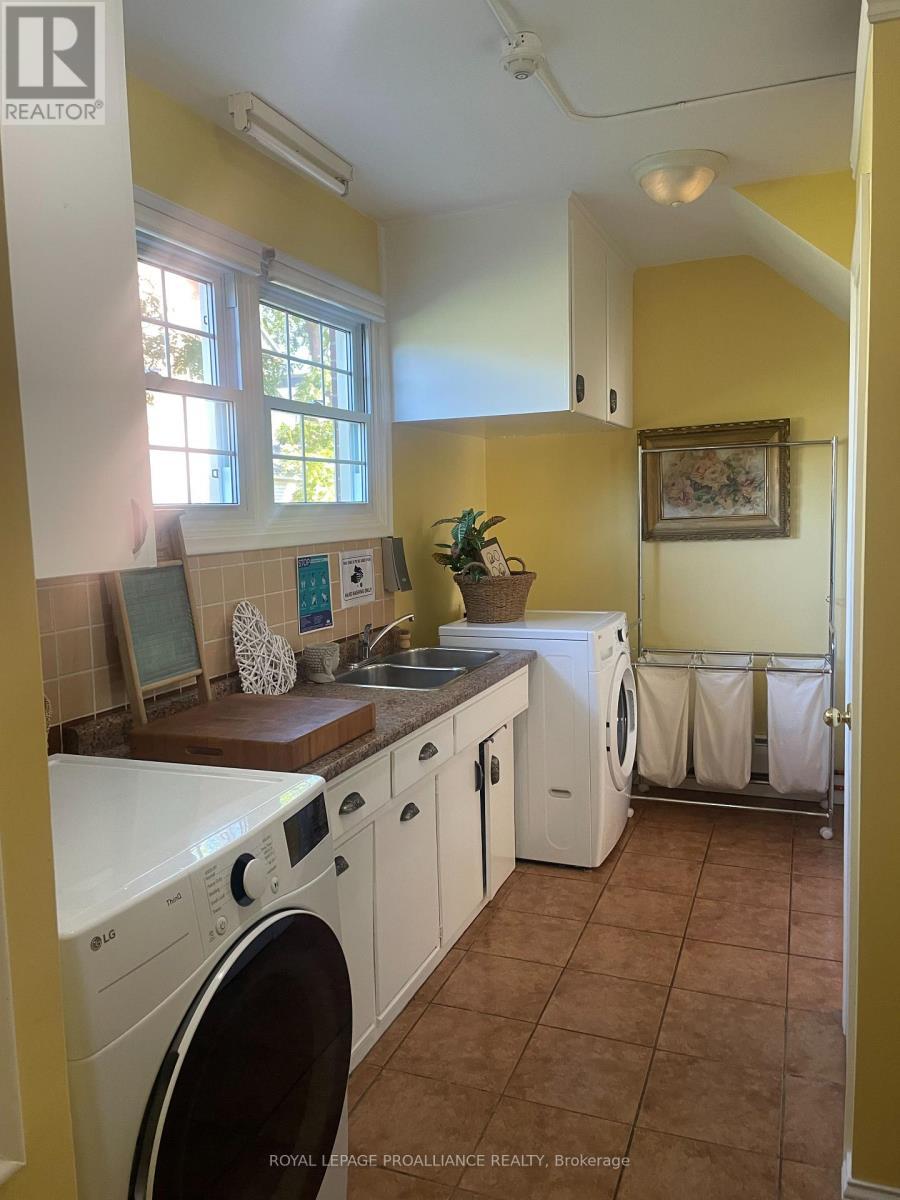 












7 FORSYTH STREET N

,
Marmora and Lake (Marmora Ward),




Ontario
K0K2M0

