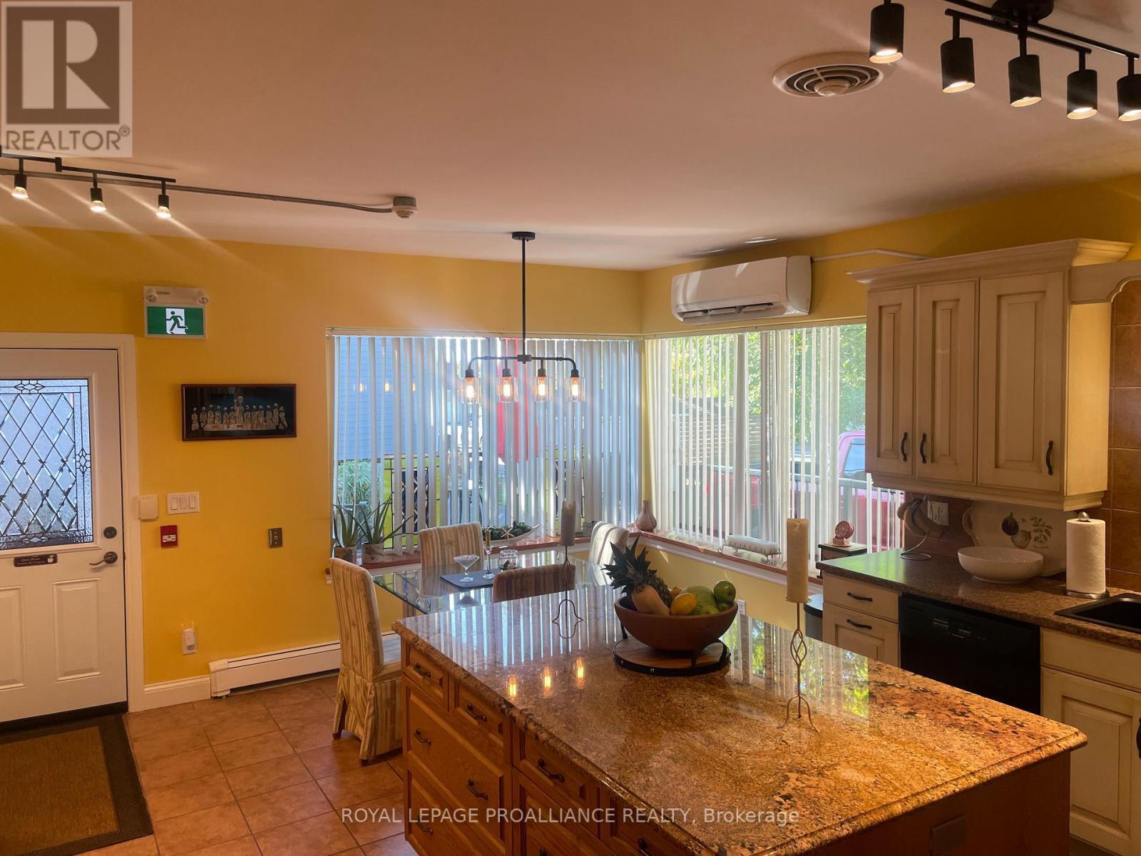 












7 FORSYTH STREET N

,
Marmora and Lake (Marmora Ward),




Ontario
K0K2M0

