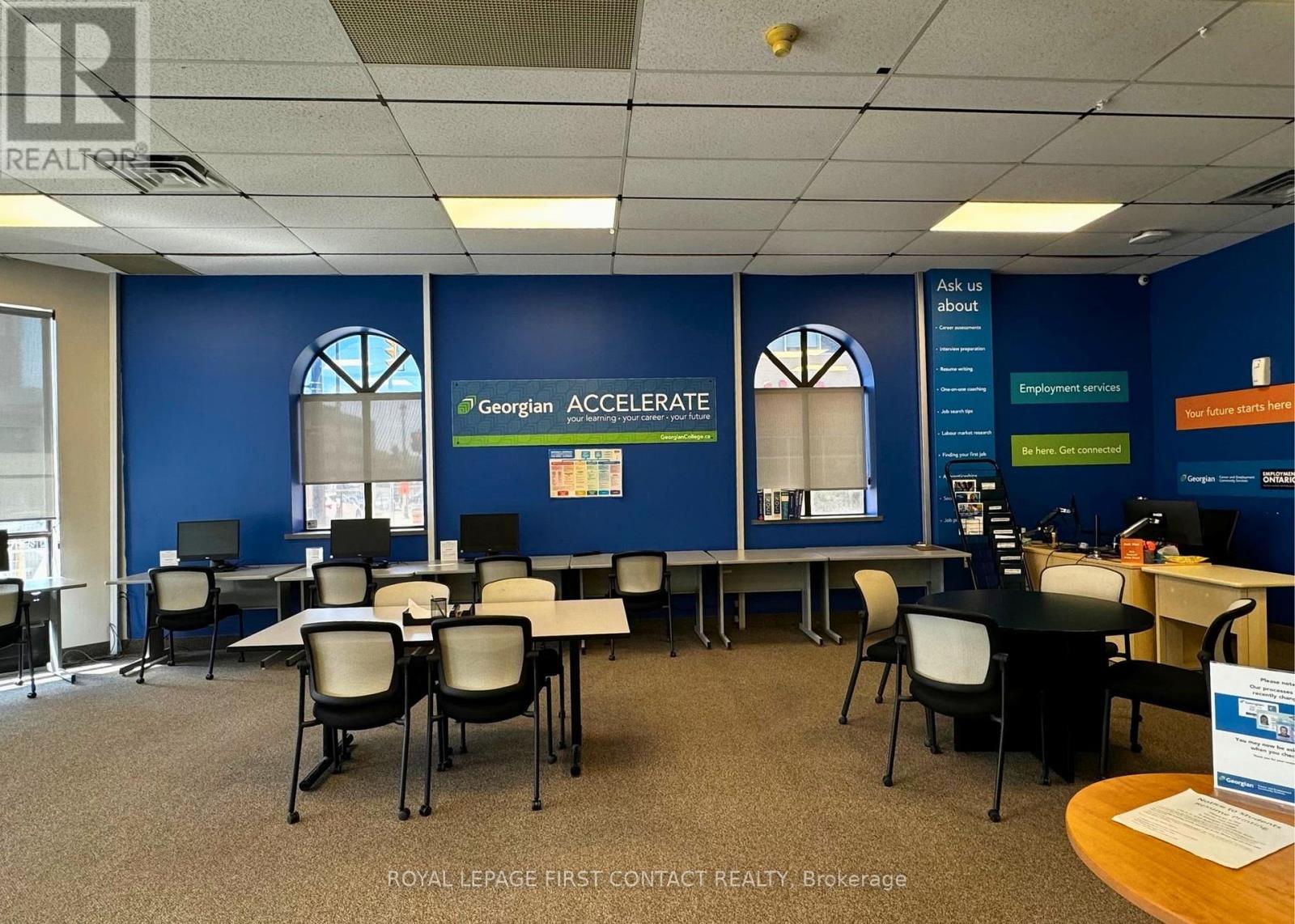 












GROUND FLOOR - 48 COLLIER STREET

,
Barrie,




Ontario
L4M1G8

