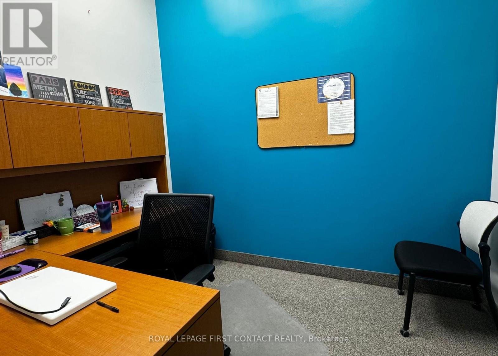 












GROUND FLOOR - 48 COLLIER STREET

,
Barrie,




Ontario
L4M1G8

