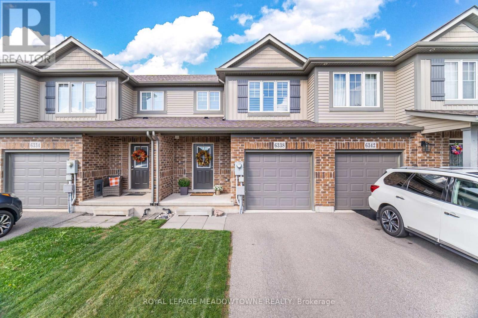 












6338 SHAPTON CRESCENT

,
Niagara Falls,




Ontario
L2H0L9

