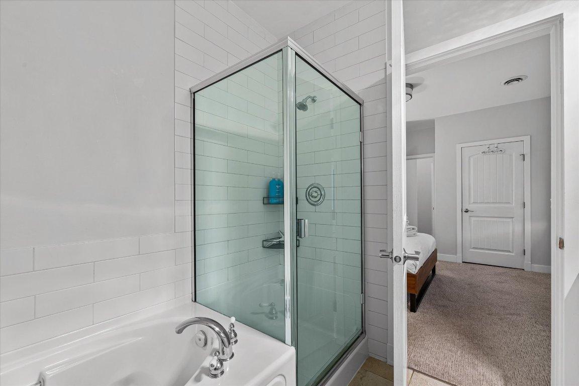 









4034


Pritchard

Drive, 5403,
West Kelowna,




BC
V4T 3E4

