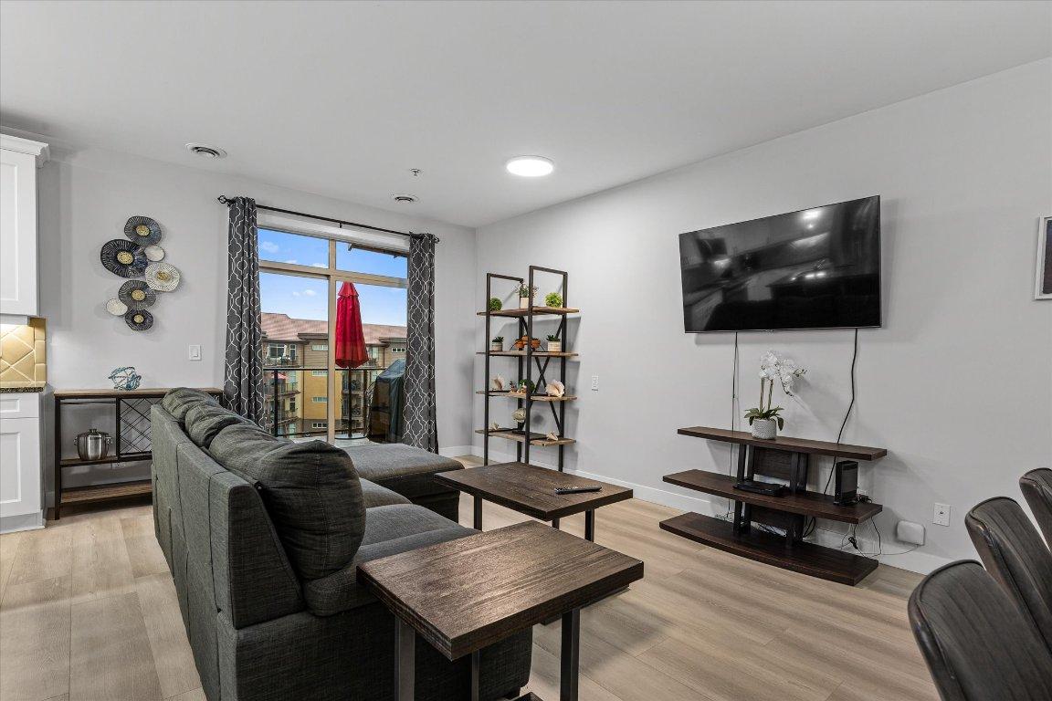 









4034


Pritchard

Drive, 5403,
West Kelowna,




BC
V4T 3E4

