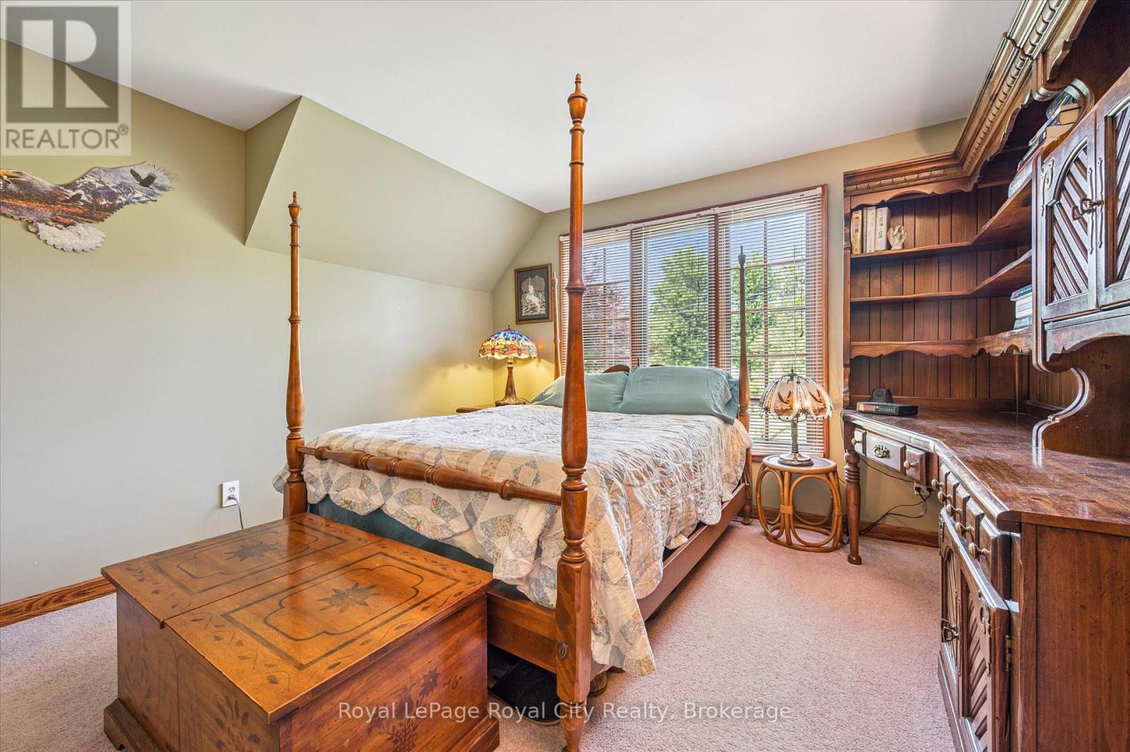 












5792 8TH LINE E

,
Guelph/Eramosa,




Ontario
N0B1B0

