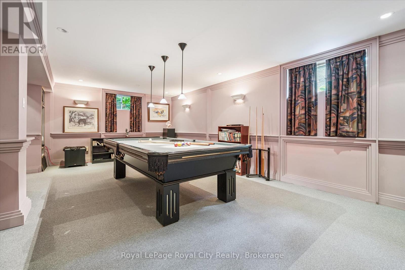 












5792 8TH LINE E

,
Guelph/Eramosa,




Ontario
N0B1B0

