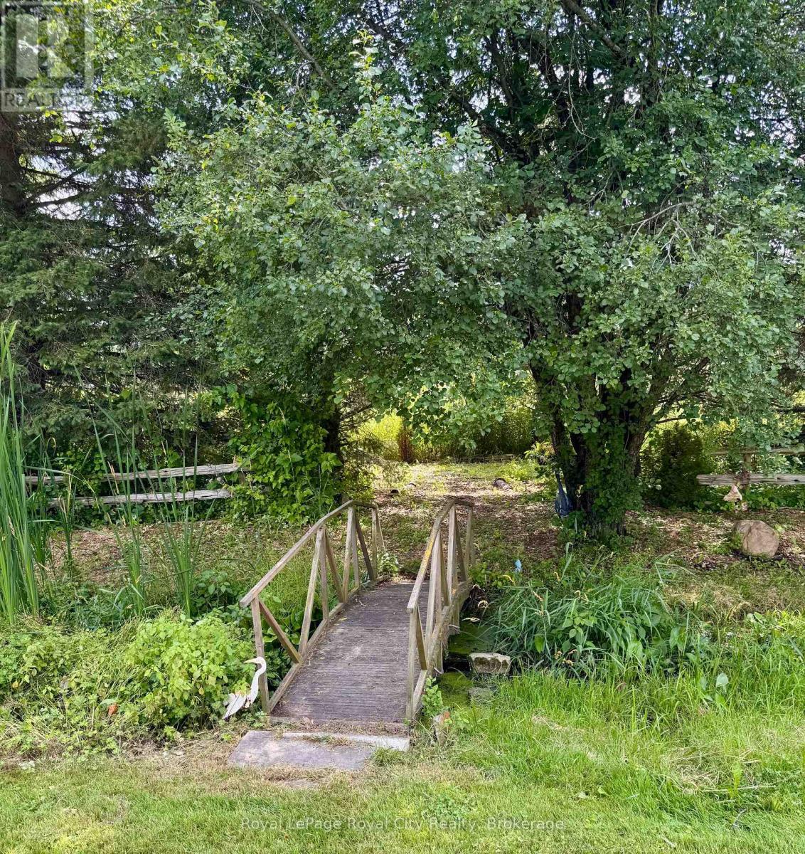 












5792 8TH LINE E

,
Guelph/Eramosa,




Ontario
N0B1B0

