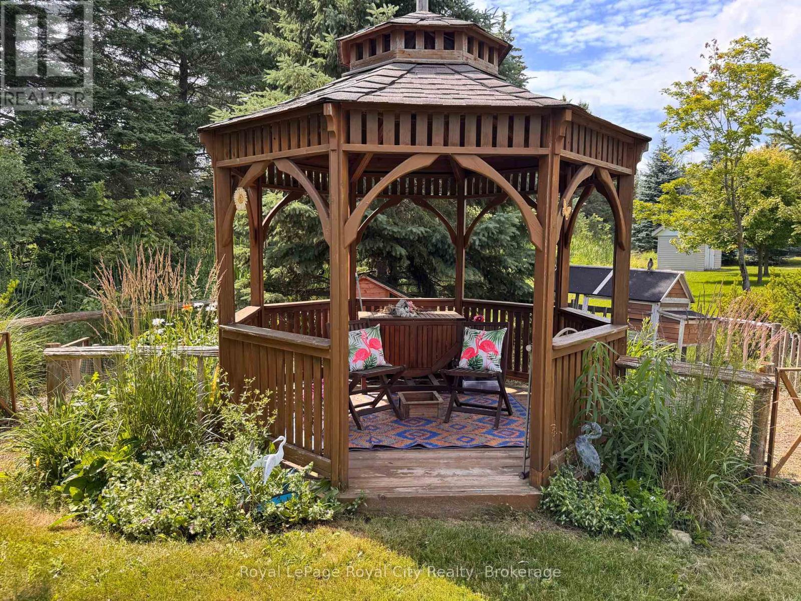 












5792 8TH LINE E

,
Guelph/Eramosa,




Ontario
N0B1B0

