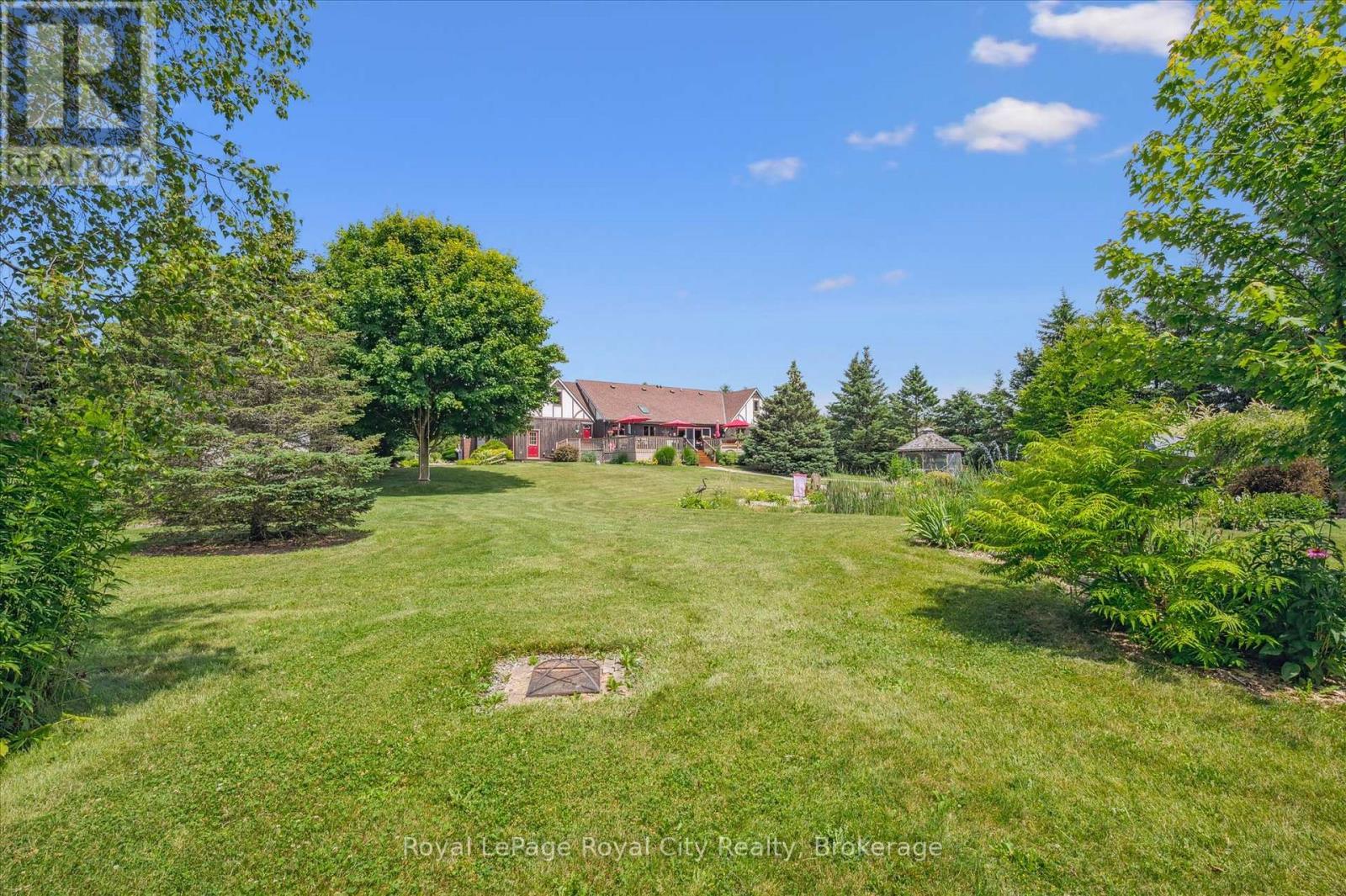 












5792 8TH LINE E

,
Guelph/Eramosa,




Ontario
N0B1B0

