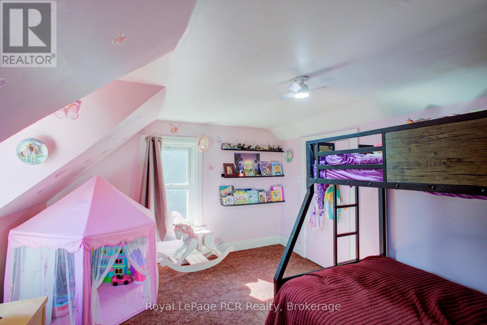 












193608 30TH SIDE ROAD

,
West Grey,




Ontario
N4N3B8

