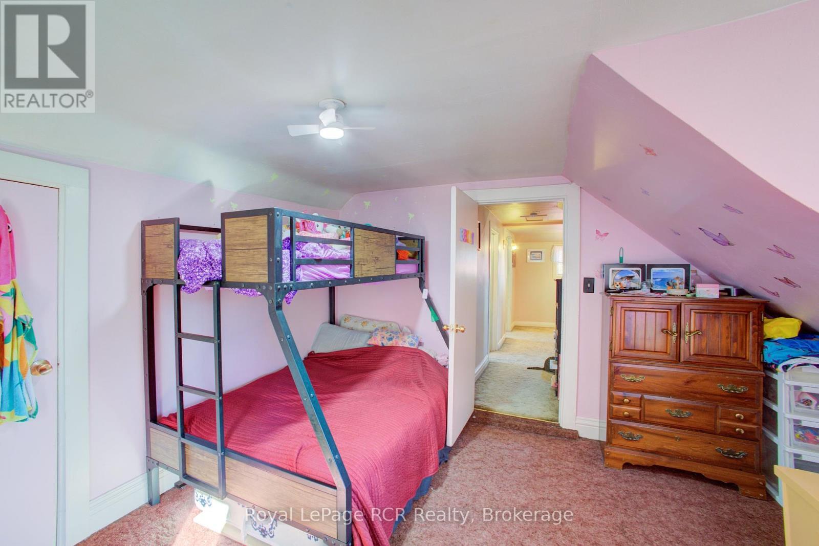 












193608 30TH SIDE ROAD

,
West Grey,




Ontario
N4N3B8

