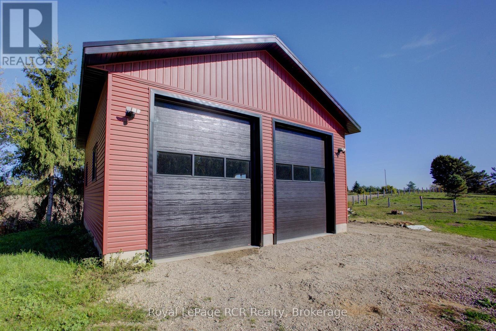 












193608 30TH SIDE ROAD

,
West Grey,




Ontario
N4N3B8

