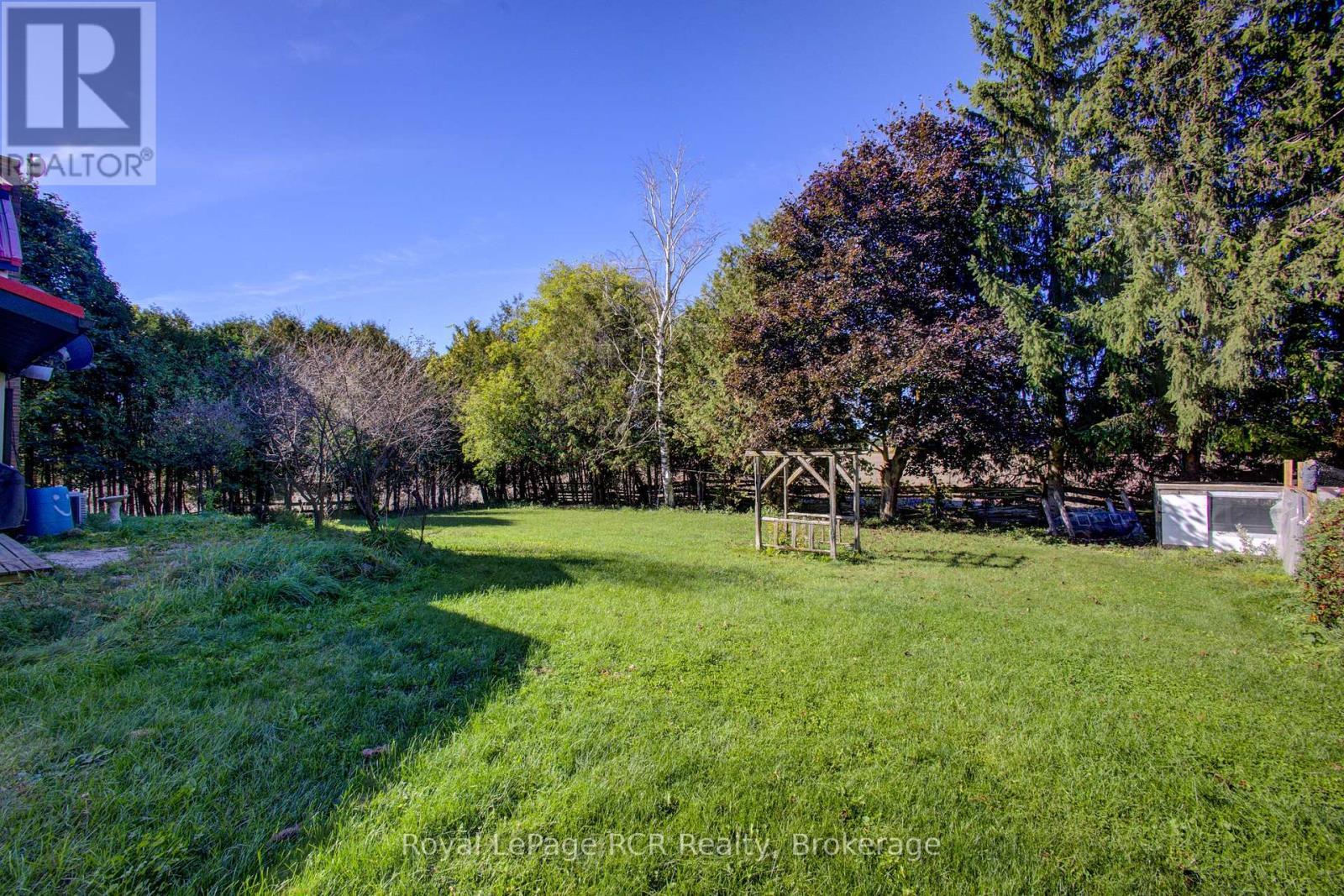 












193608 30TH SIDE ROAD

,
West Grey,




Ontario
N4N3B8

