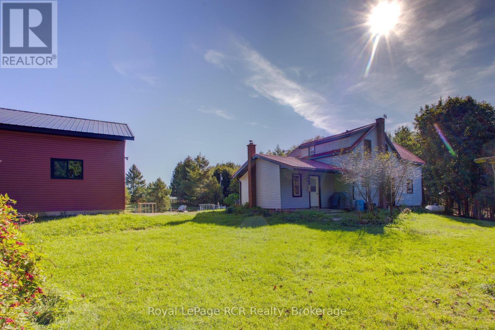 












193608 30TH SIDE ROAD

,
West Grey,




Ontario
N4N3B8

