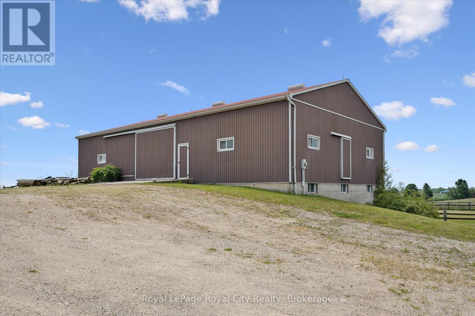 












5072 WELLINGTON RD 32 ROAD

,
Guelph/Eramosa,







Ontario
N1H6J4

