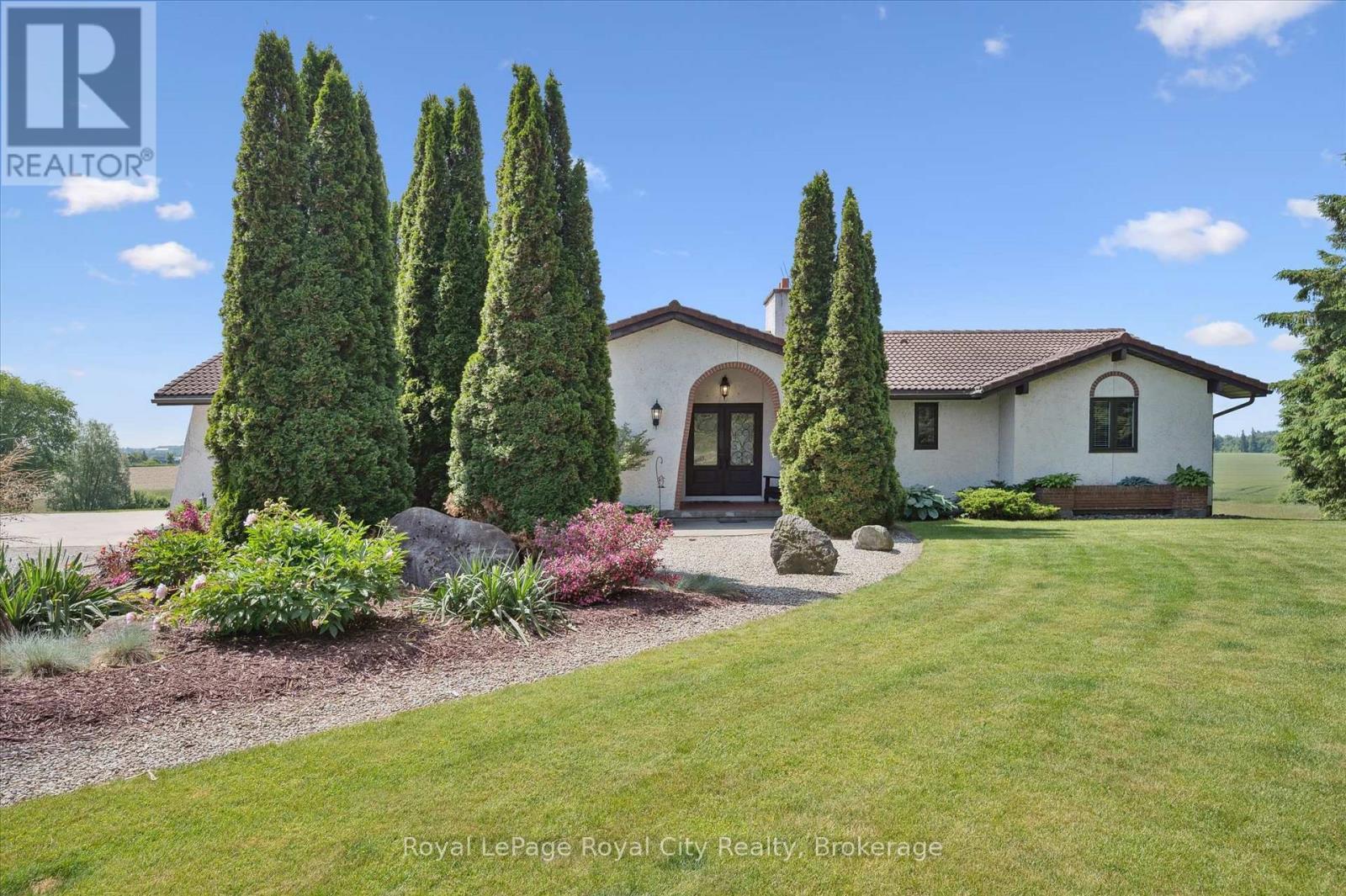 












5072 WELLINGTON RD 32 ROAD

,
Guelph/Eramosa,







Ontario
N1H6J4

