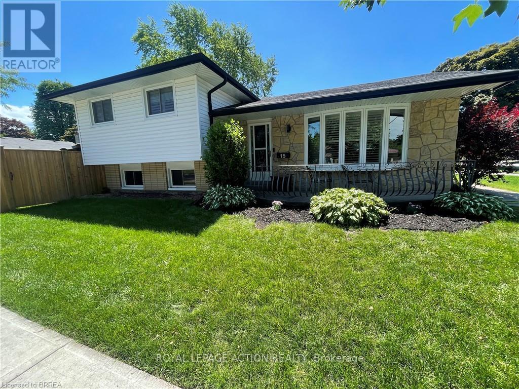 












15 BRIER PARK ROAD

,
Brantford,




Ontario
N3R3P8

