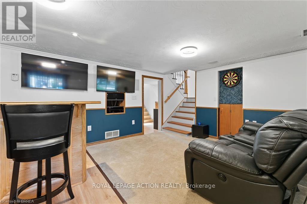 












15 BRIER PARK ROAD

,
Brantford,




Ontario
N3R3P8

