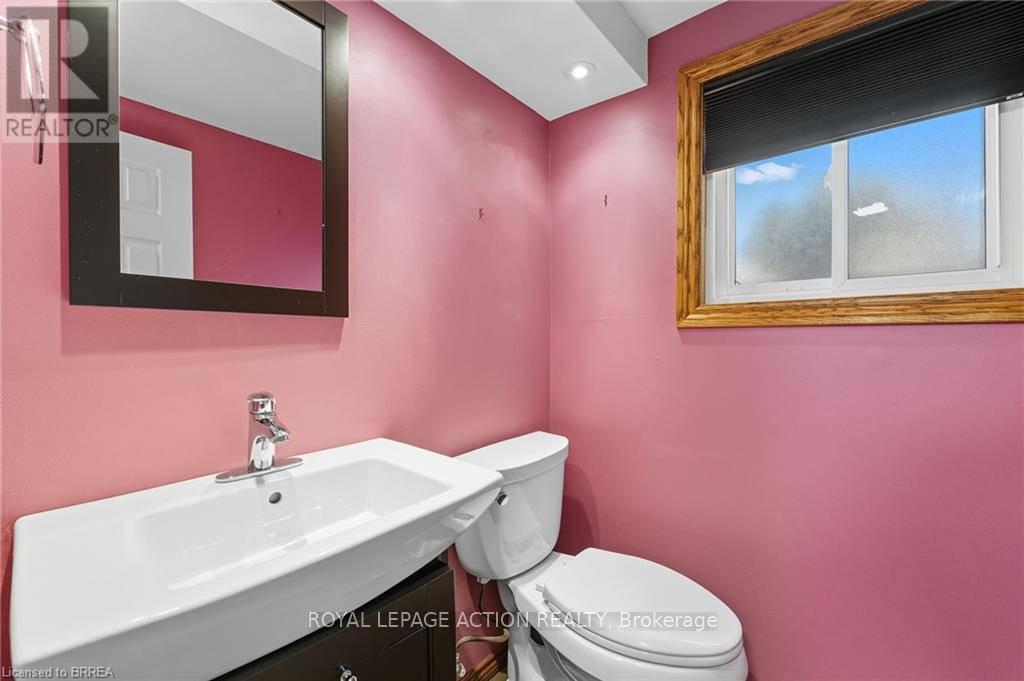 












15 BRIER PARK ROAD

,
Brantford,




Ontario
N3R3P8

