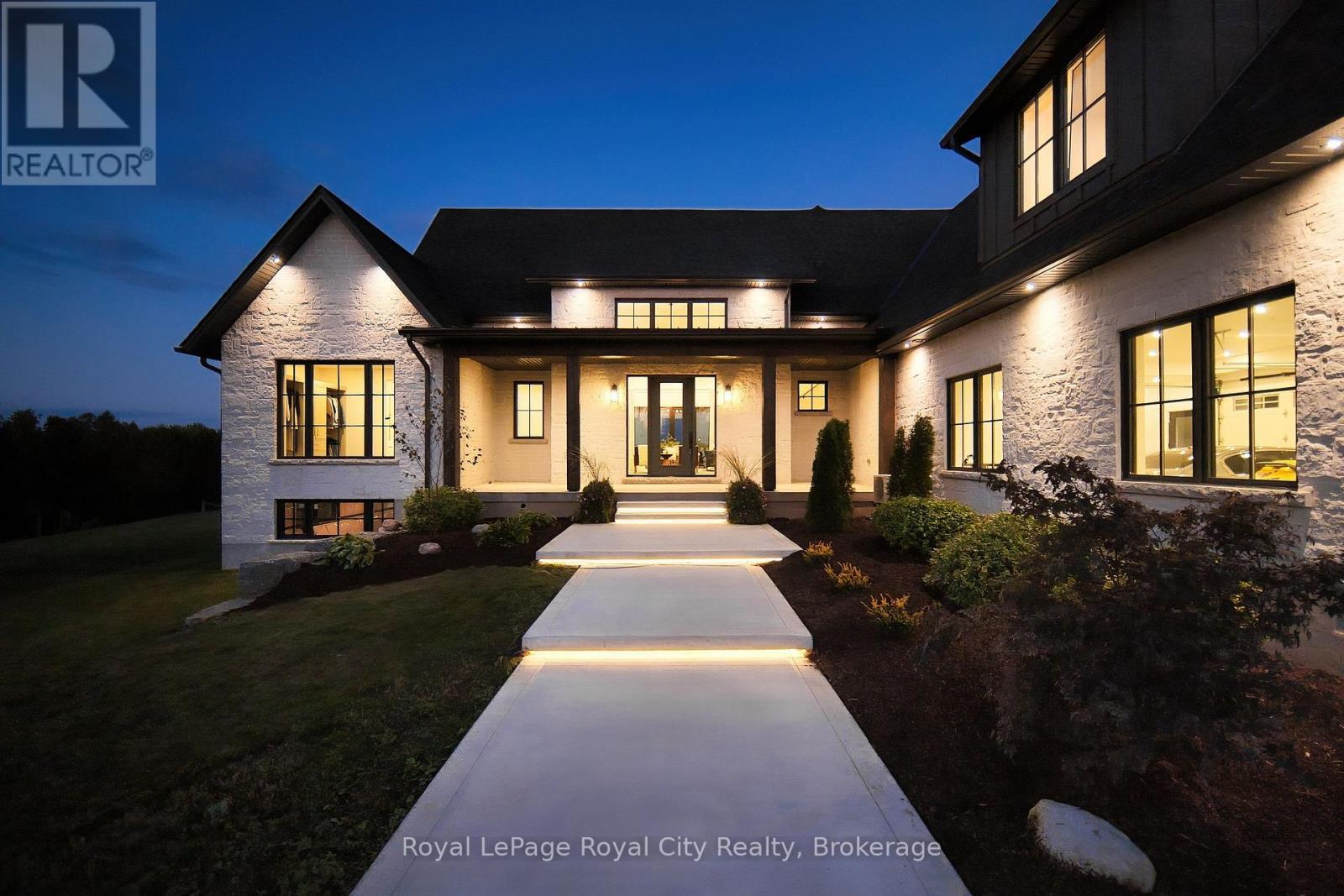 












7221 WELLINGTON 21 ROAD

,
Centre Wellington,




Ontario
N0B1B0

