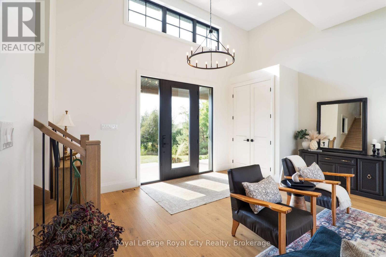 












7221 WELLINGTON 21 ROAD

,
Centre Wellington,




Ontario
N0B1B0

