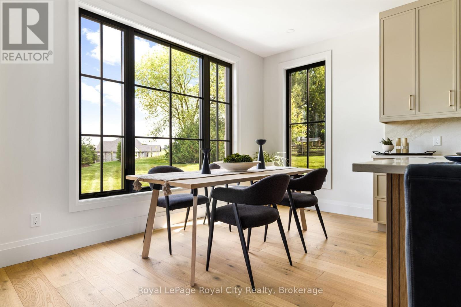 












7221 WELLINGTON 21 ROAD

,
Centre Wellington,




Ontario
N0B1B0

