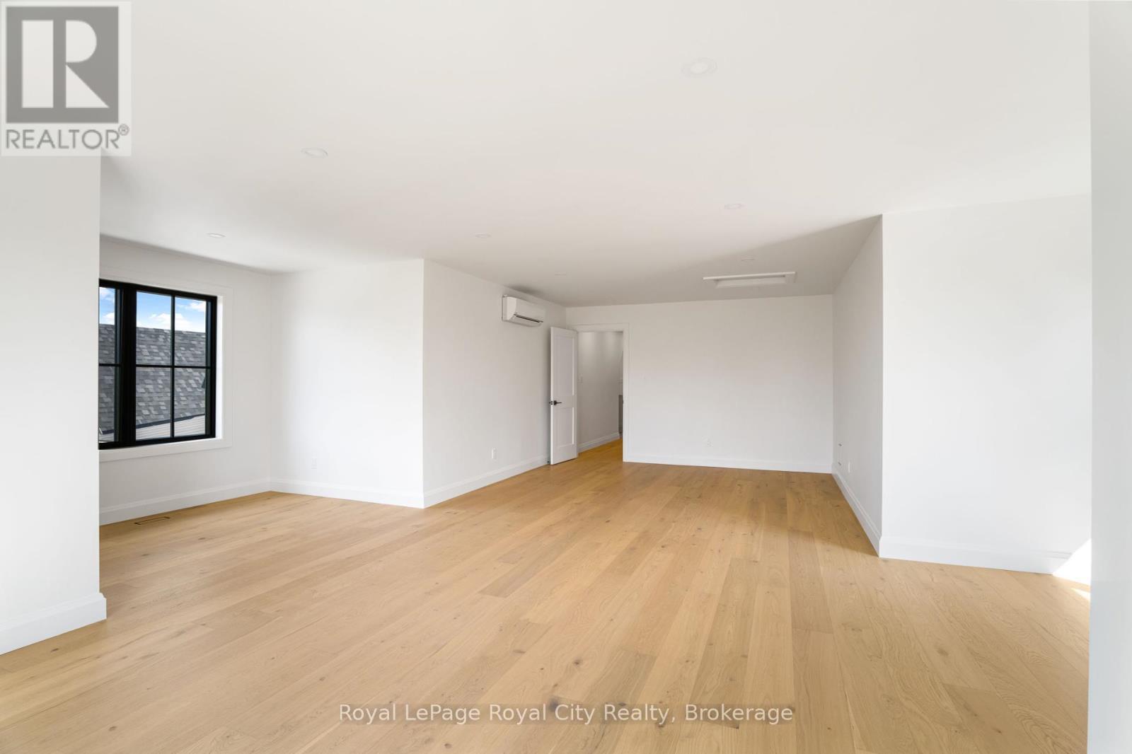 












7221 WELLINGTON 21 ROAD

,
Centre Wellington,




Ontario
N0B1B0

