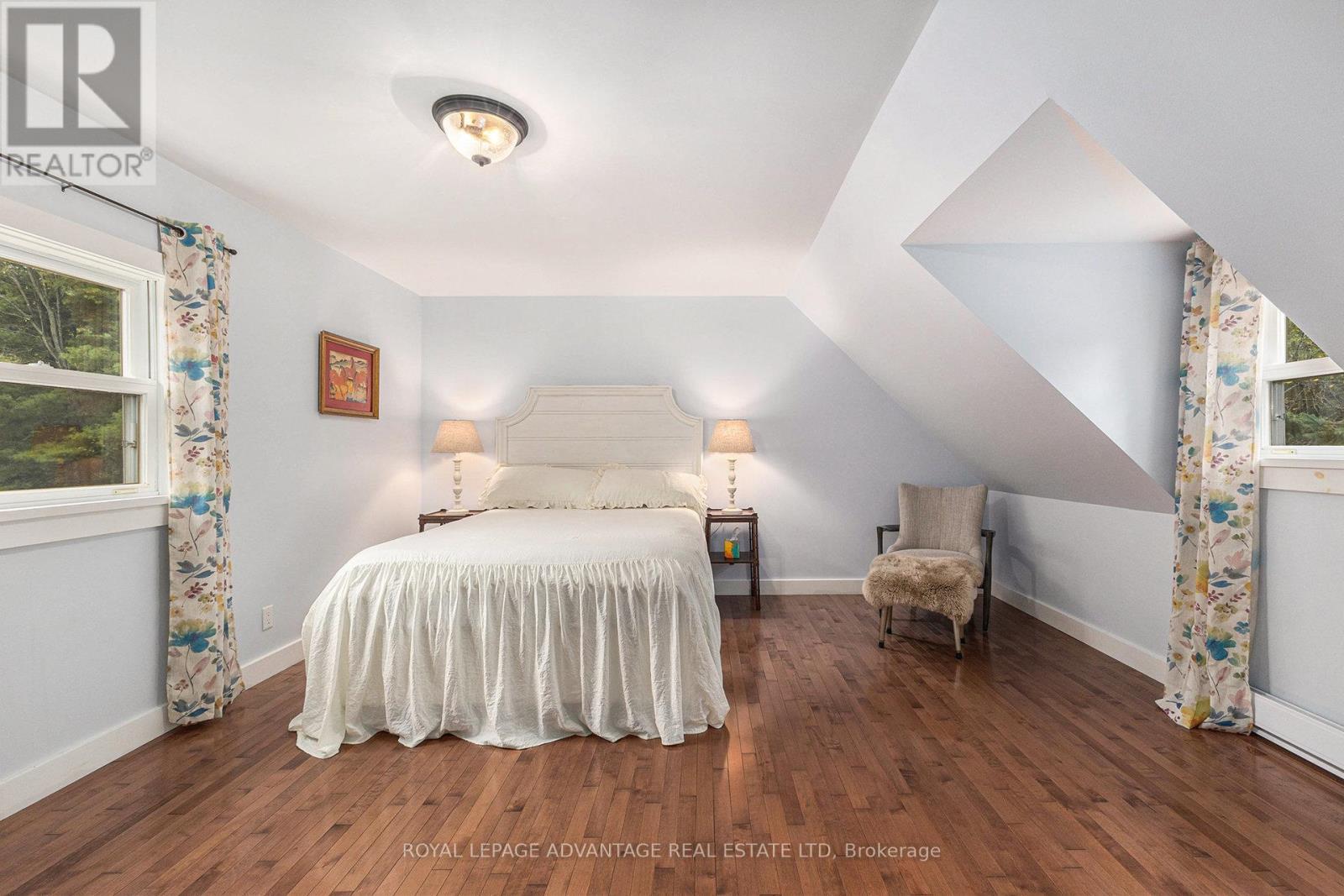 












1002 ELM GROVE ROAD

,
Tay Valley,




Ontario
K7H3C7


