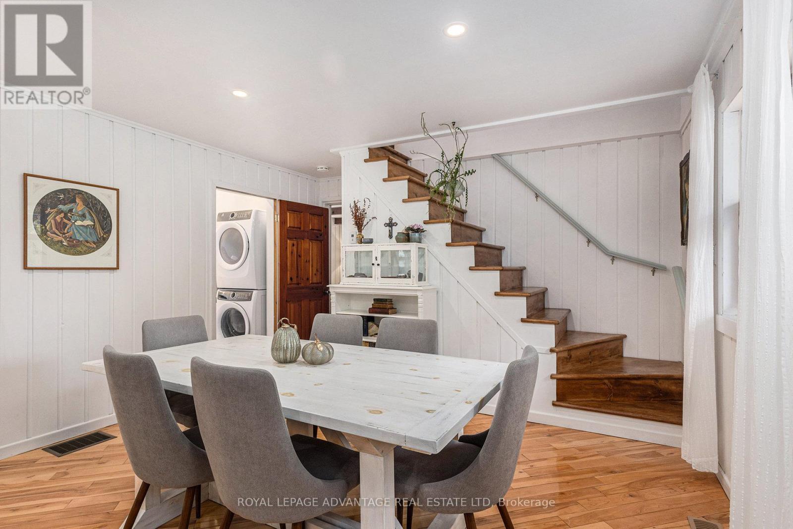 












1002 ELM GROVE ROAD

,
Tay Valley,




Ontario
K7H3C7

