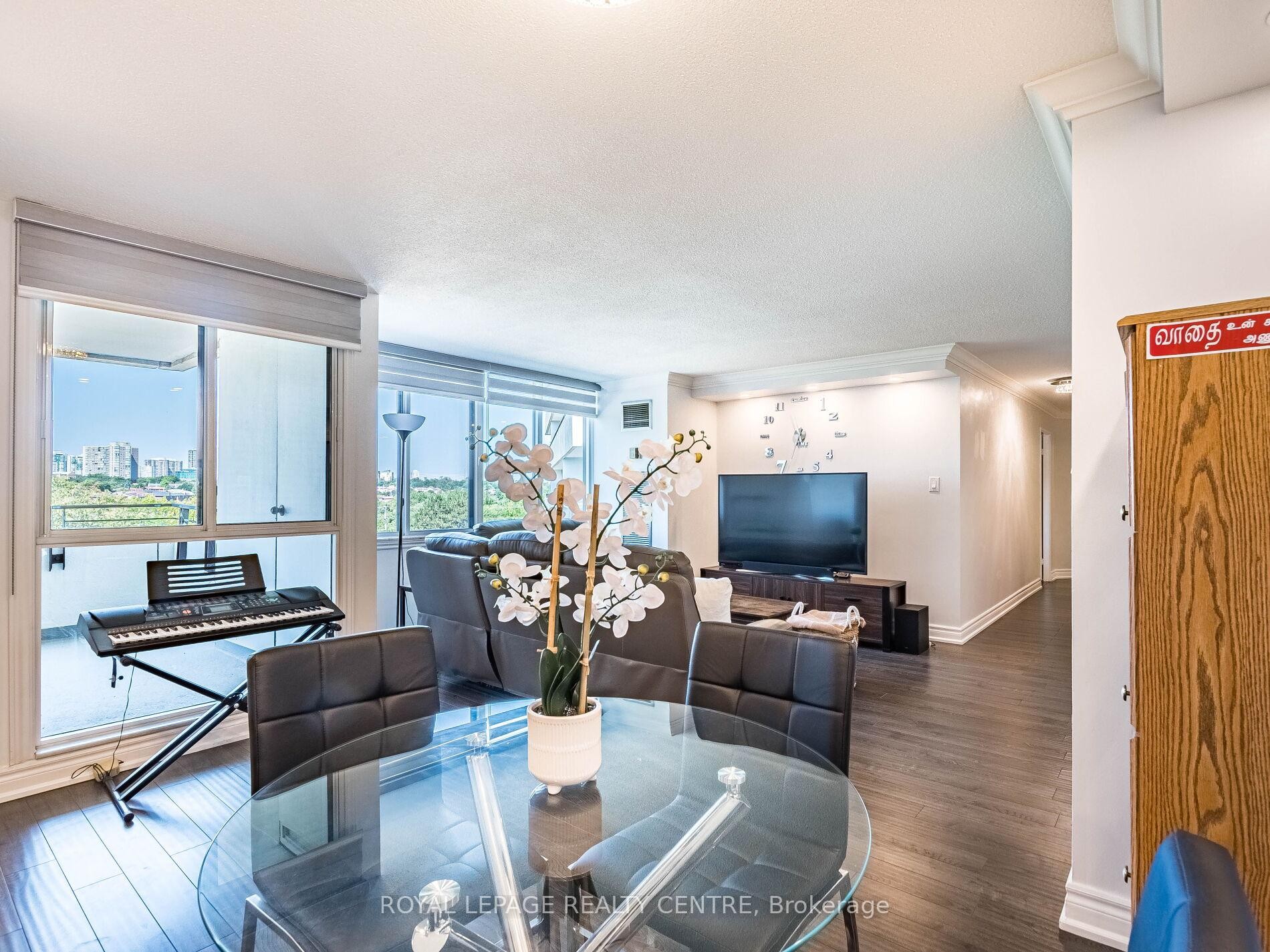 









1320


Mississauga Valley

Boulevard, 709,
Mississauga,




ON
L5A 3R6

