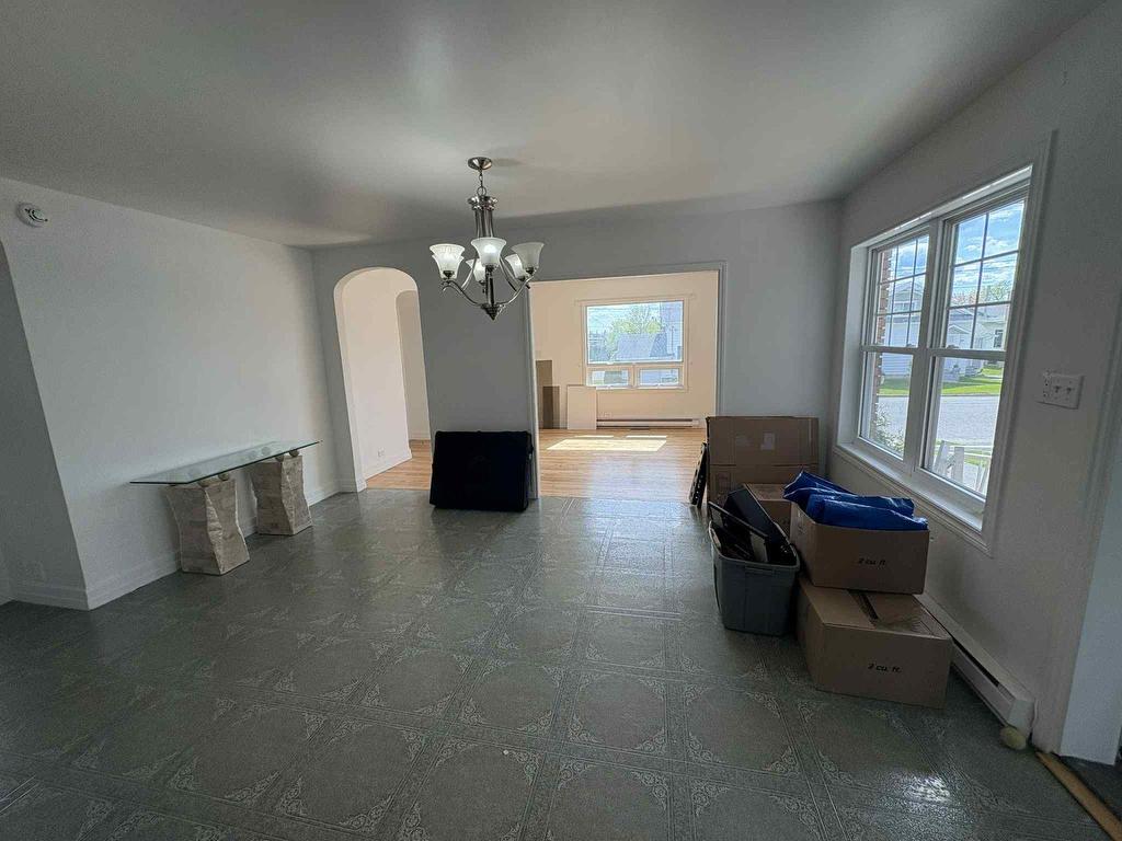 









257

 - 259


Rue Landry

,
Thetford Mines,




QC
G6G4S6

