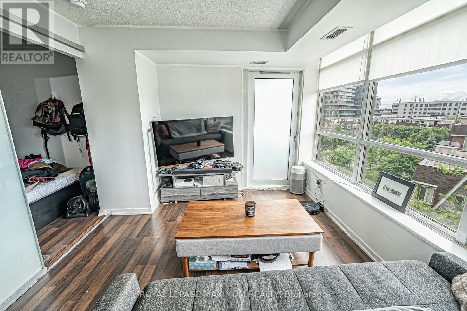 












617 - 38 JOE SHUSTER WAY

,
Toronto,




Ontario
M6K0A5

