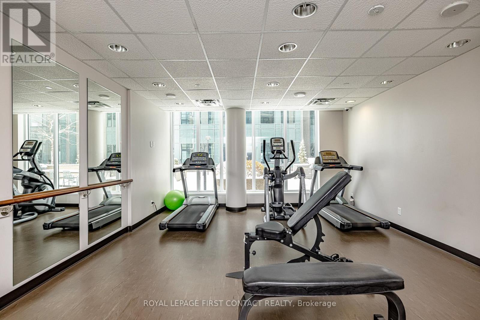 












PH5 - 111 WORSLEY STREET

,
Barrie,




Ontario
L4M0J5

