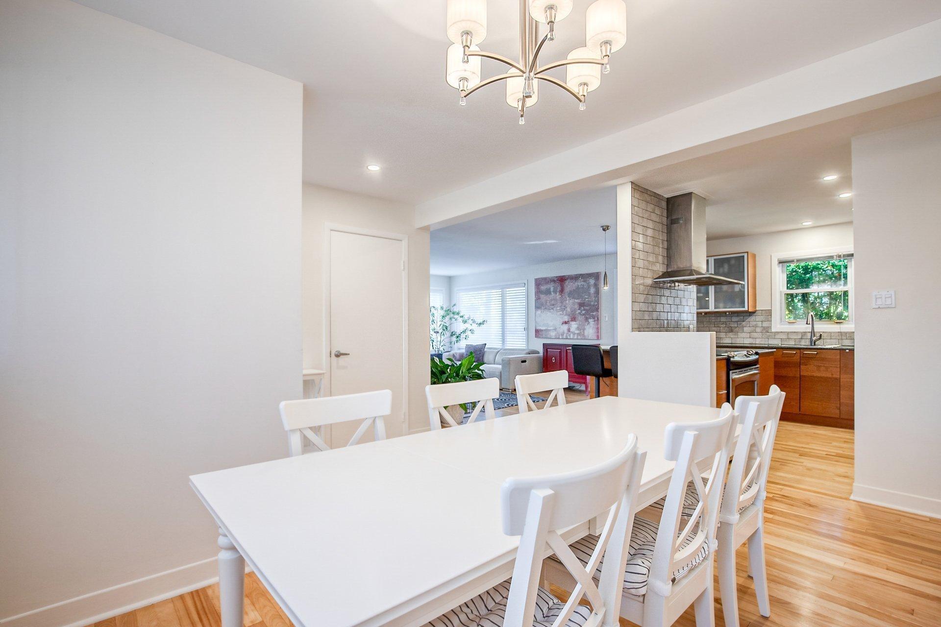 









7


Rue Jean-Cadieux

,
Boucherville,




QC
J4B2G8

