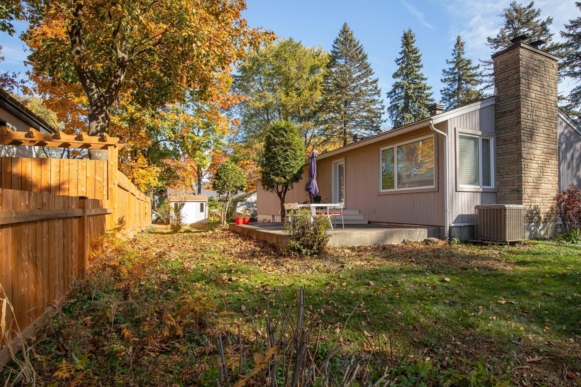 









7


Rue Jean-Cadieux

,
Boucherville,




QC
J4B2G8

