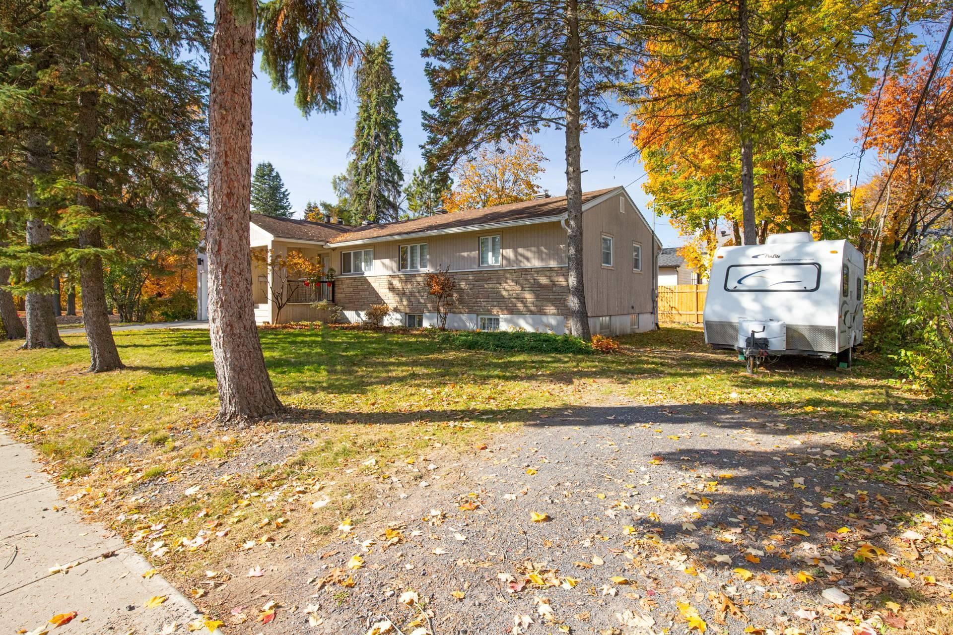 









7


Rue Jean-Cadieux

,
Boucherville,




QC
J4B2G8

