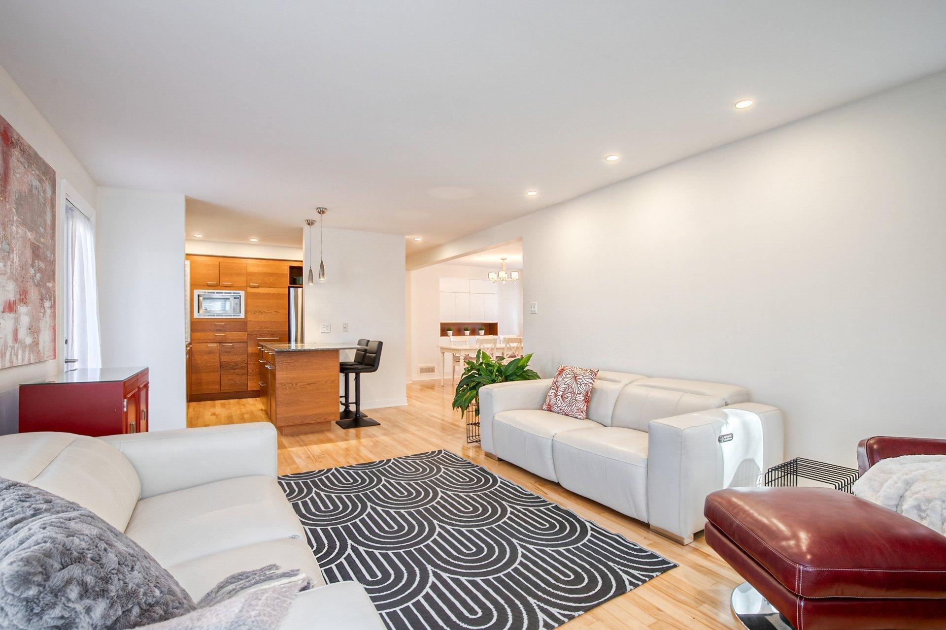 









7


Rue Jean-Cadieux

,
Boucherville,




QC
J4B2G8

