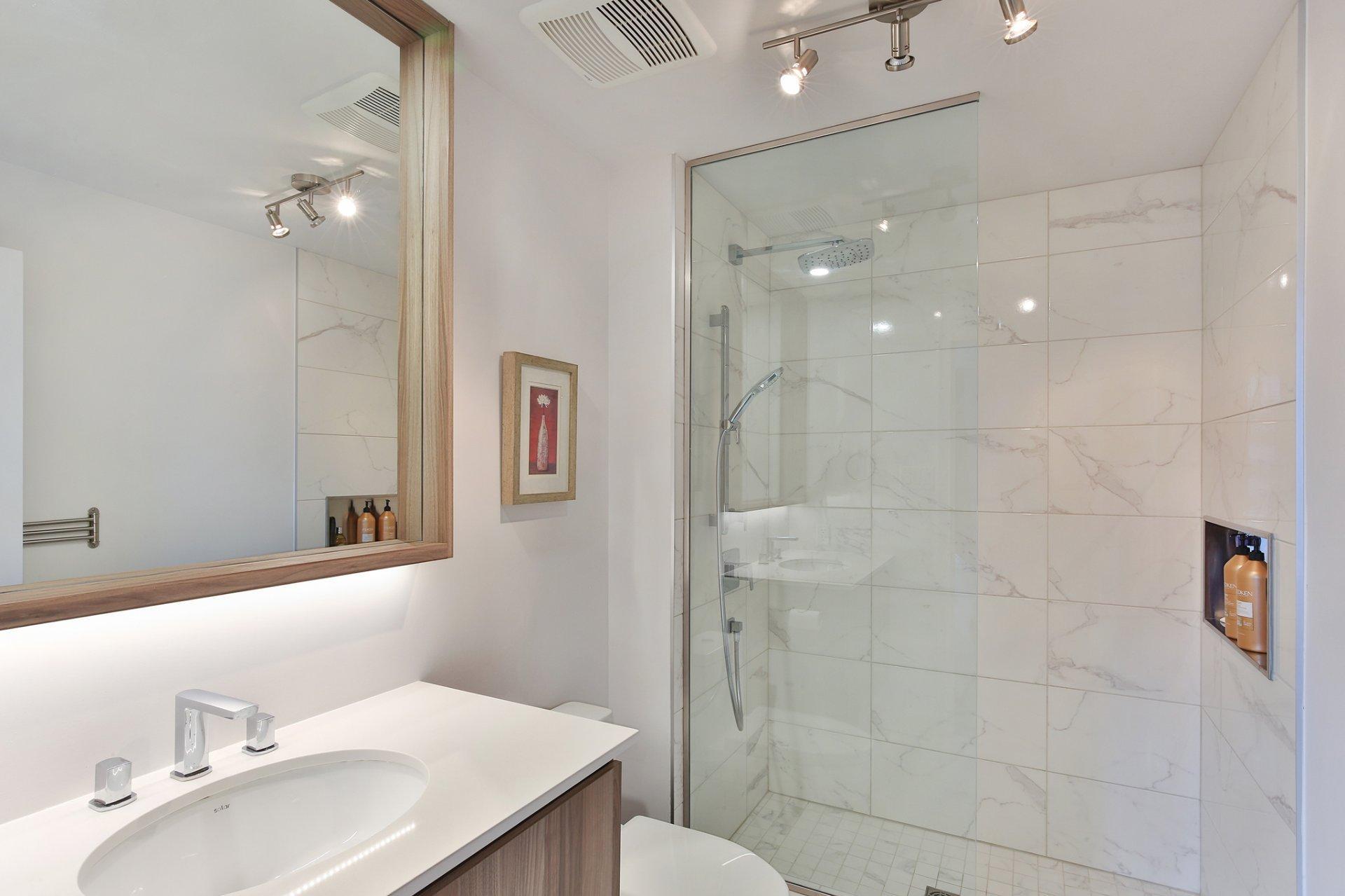 









700


Rue des Éclaircies

, 714,
Brossard,




QC
J4Z0P9


