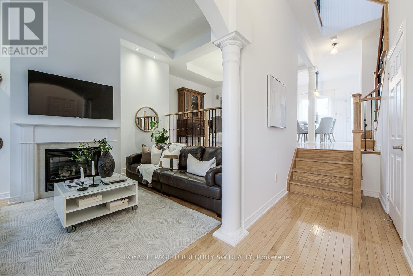 












3895 EGLINTON AVENUE W

,
Mississauga,




Ontario
L5M7Z7

