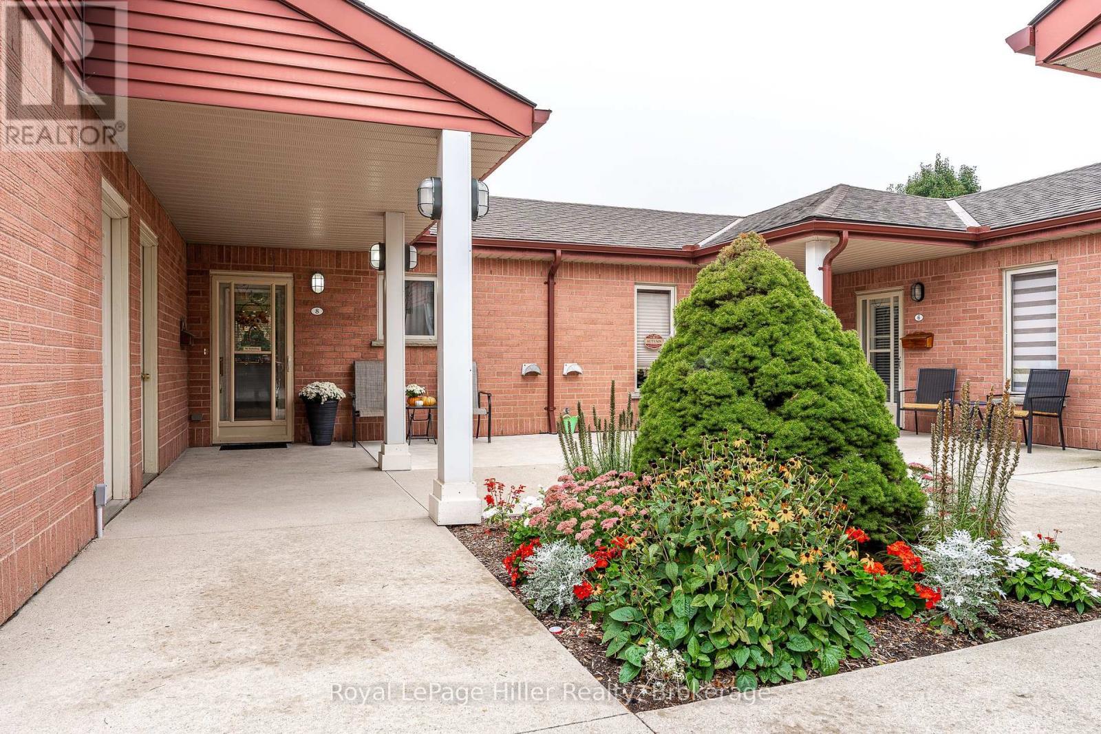 












8 - 300 JOHN STREET S

,
Stratford,




Ontario
N5A7V5

