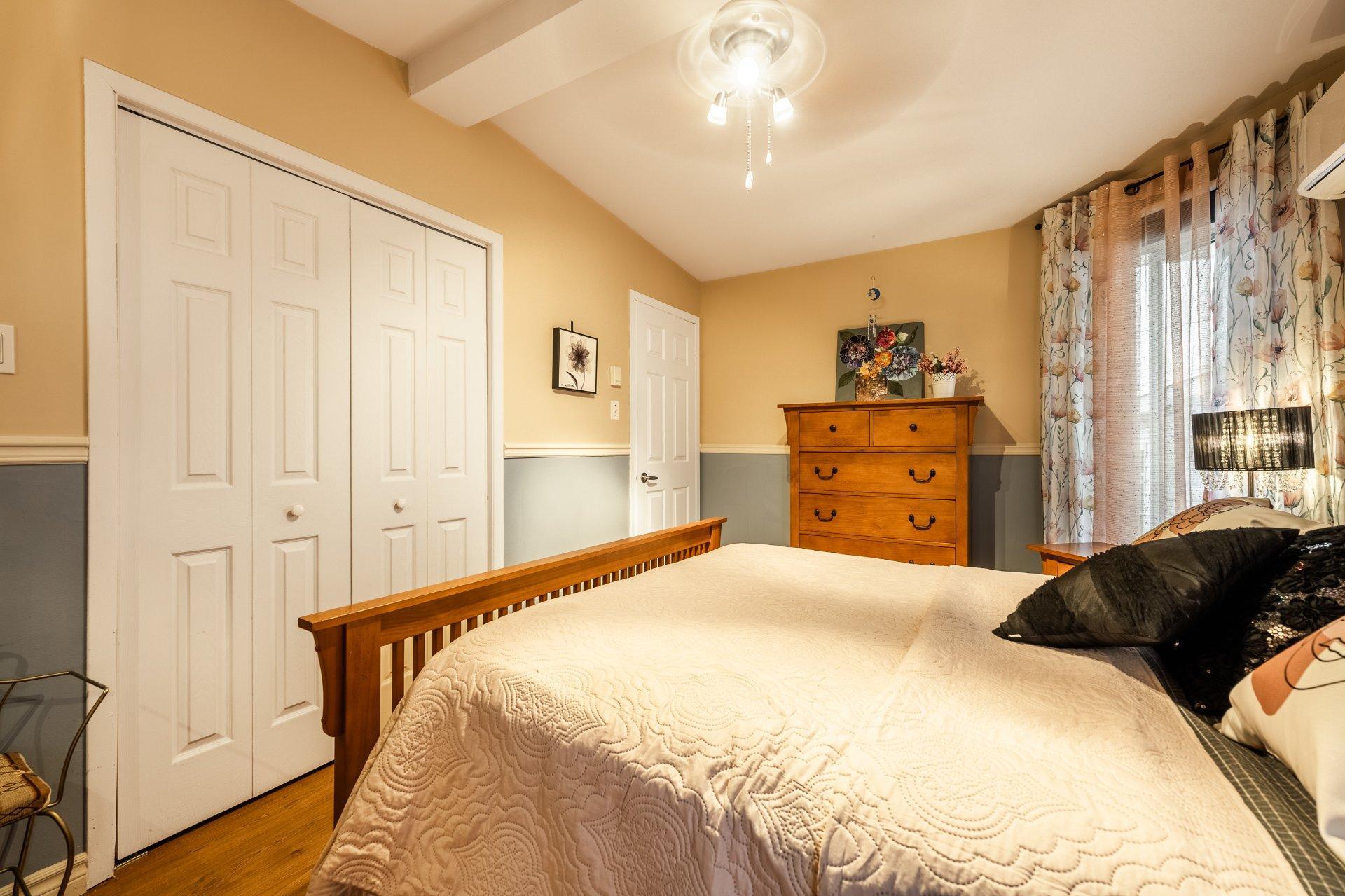 









60


Rue de la Calèche

,
Saint-Basile-le-Grand,




QC
J3N1P1

