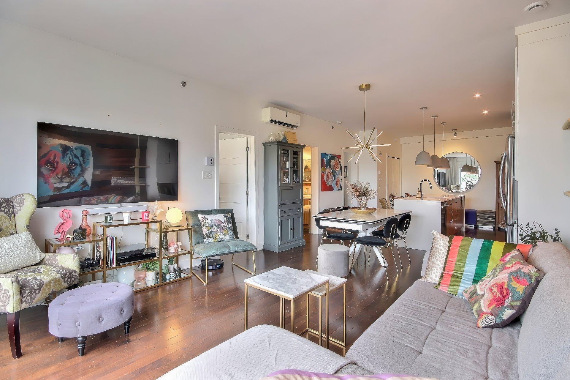 









2500


Place Chassé

, 405,
Montréal (Rosemont/La Petite-Patrie),




QC
H1Y0A9

