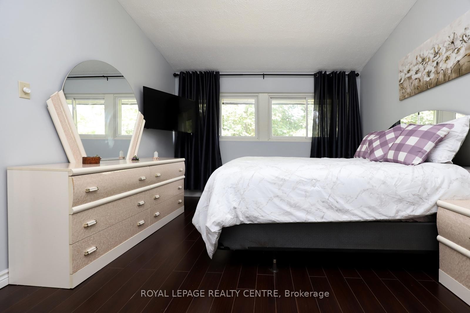 









444


Silverstone

Drive, 11,
Toronto,




ON
M9V 3K8

