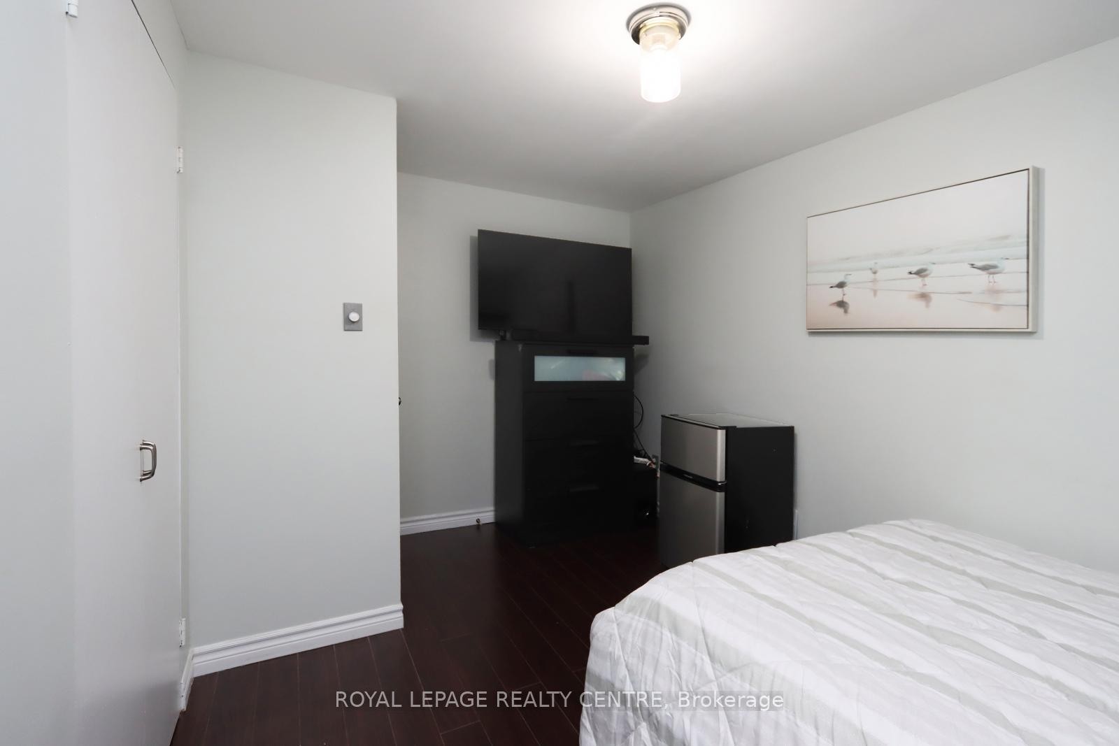 









444


Silverstone

Drive, 11,
Toronto,




ON
M9V 3K8

