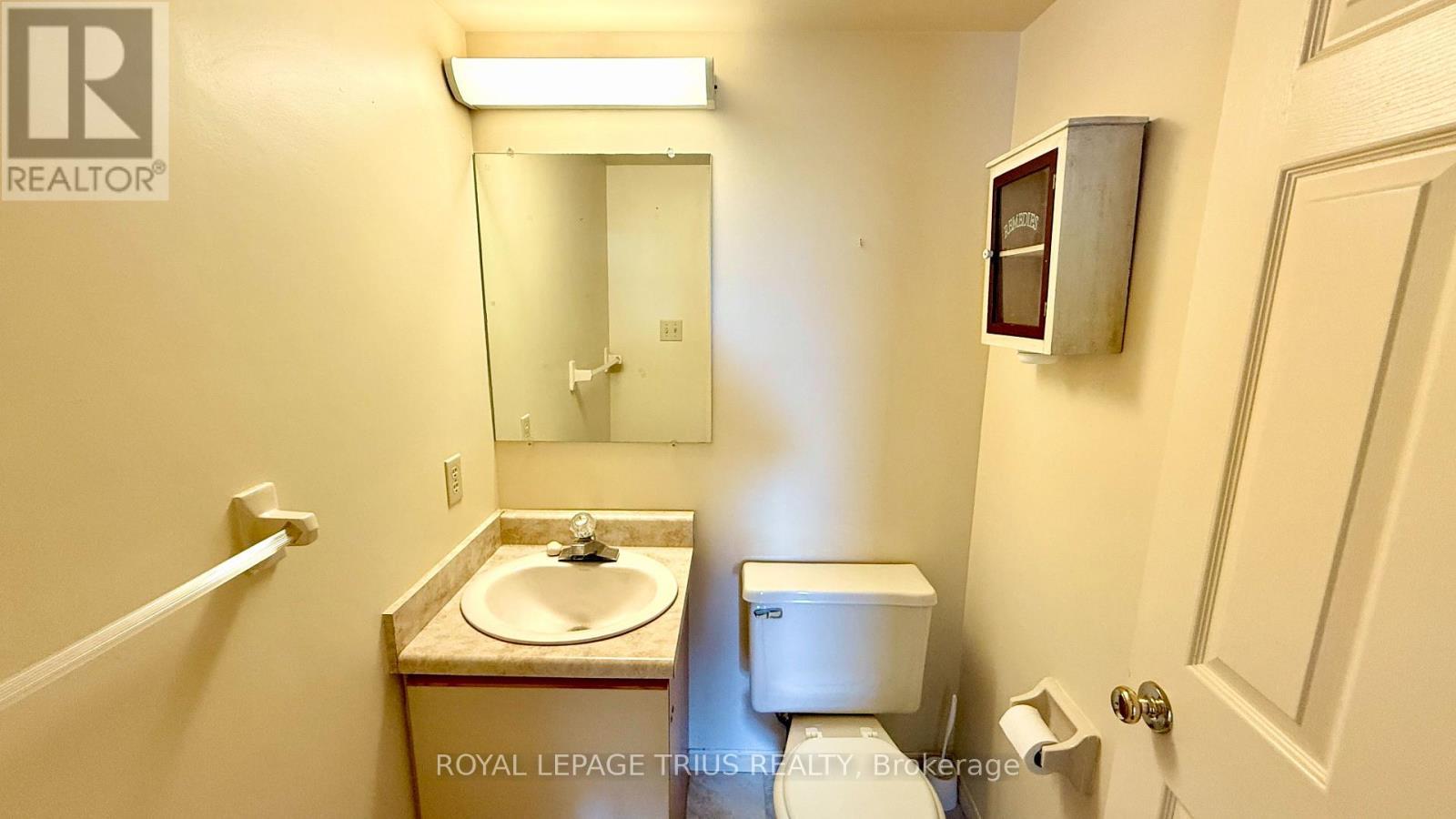 












604 - 5 MILL POND COURT

,
Norfolk (Simcoe),




Ontario
N3Y5J6

