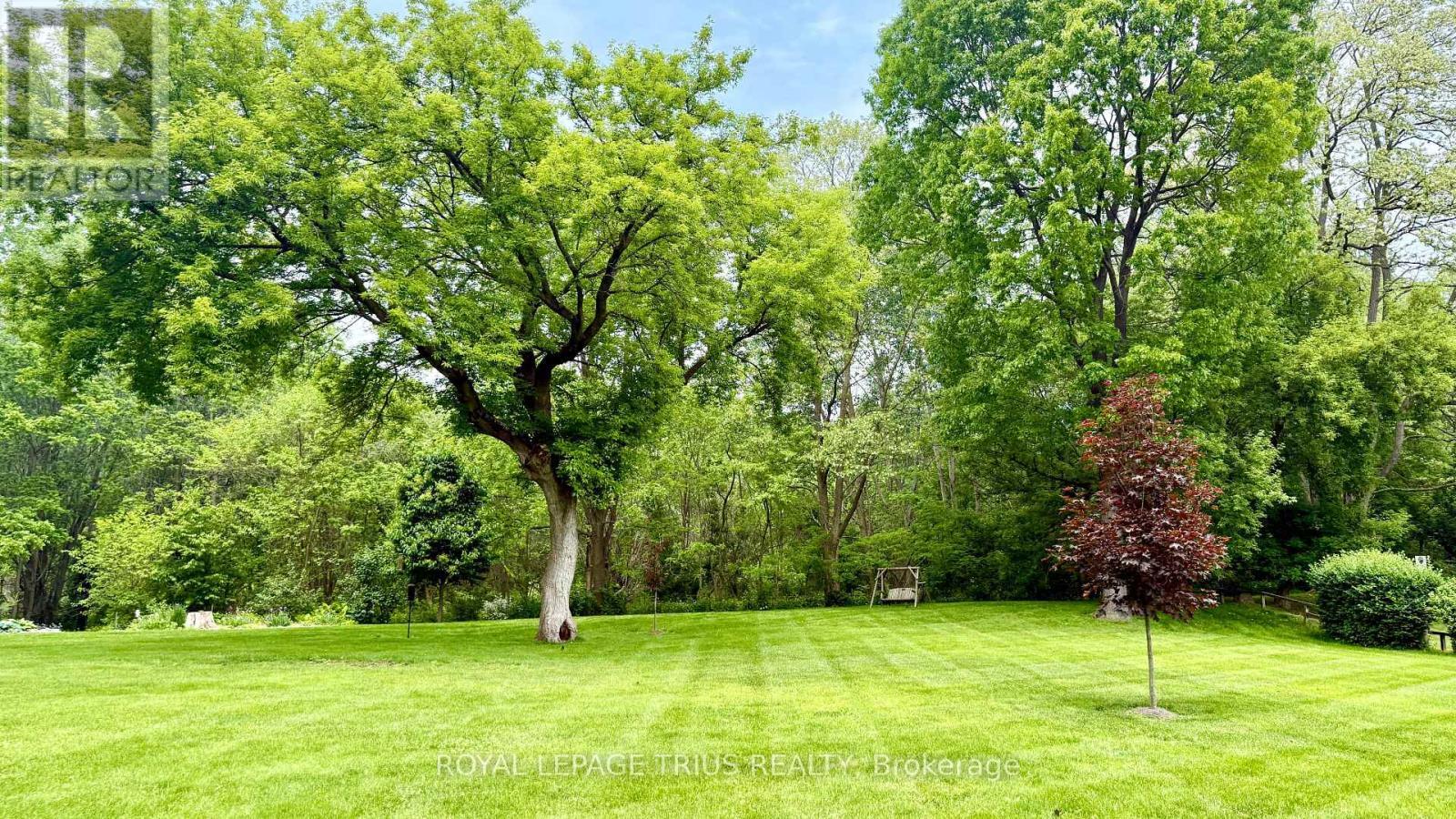 












604 - 5 MILL POND COURT

,
Norfolk (Simcoe),




Ontario
N3Y5J6

