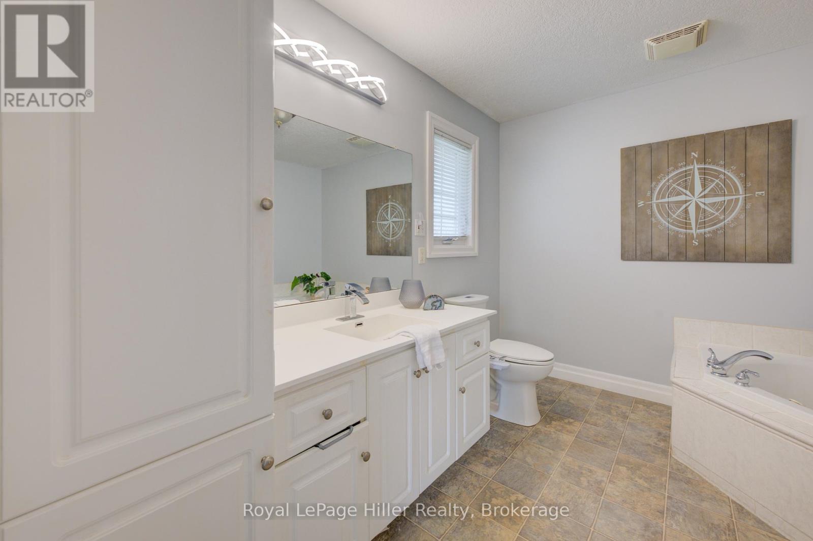 












34 EAGLE DRIVE

,
Stratford,




Ontario
N5A7Y8

